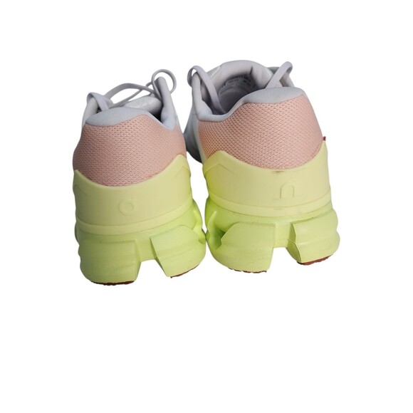 On Cloudflyer 4, Women's Sz W 11 White/Hay Running Shoes Athleisure Outdoor Gym - Picture 6 of 12
